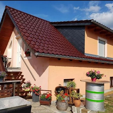 Ferienwohnung Ilsenhof Konigsbruck Екстериор снимка